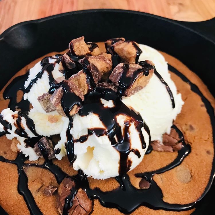 Recipe: Reese’s Peanut Butter Cup & Chipits Cookie – McCormack Bourrie ...